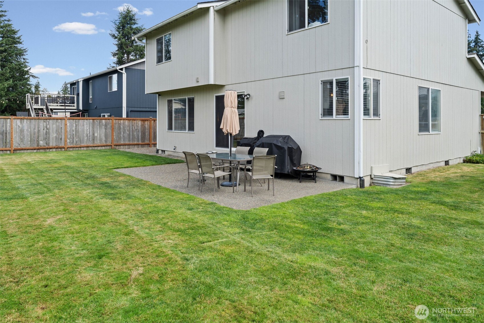 property viewer photo 30