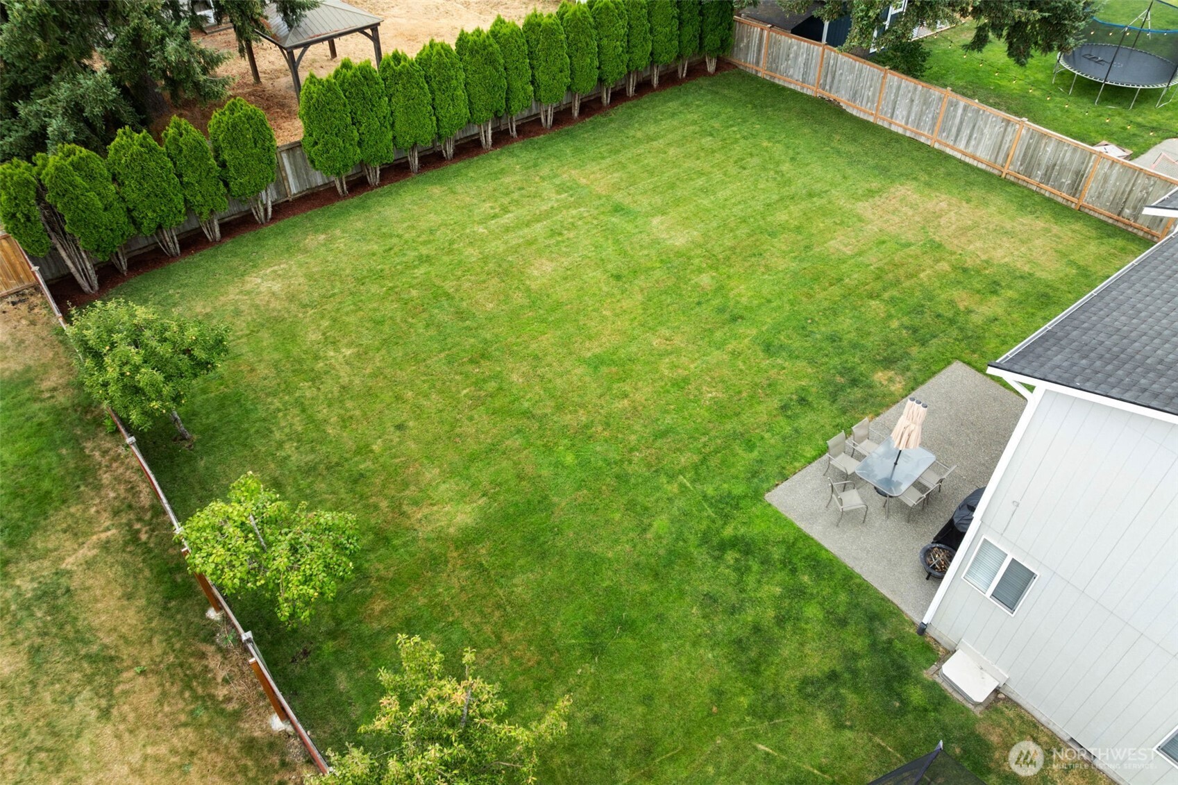 property viewer photo 32