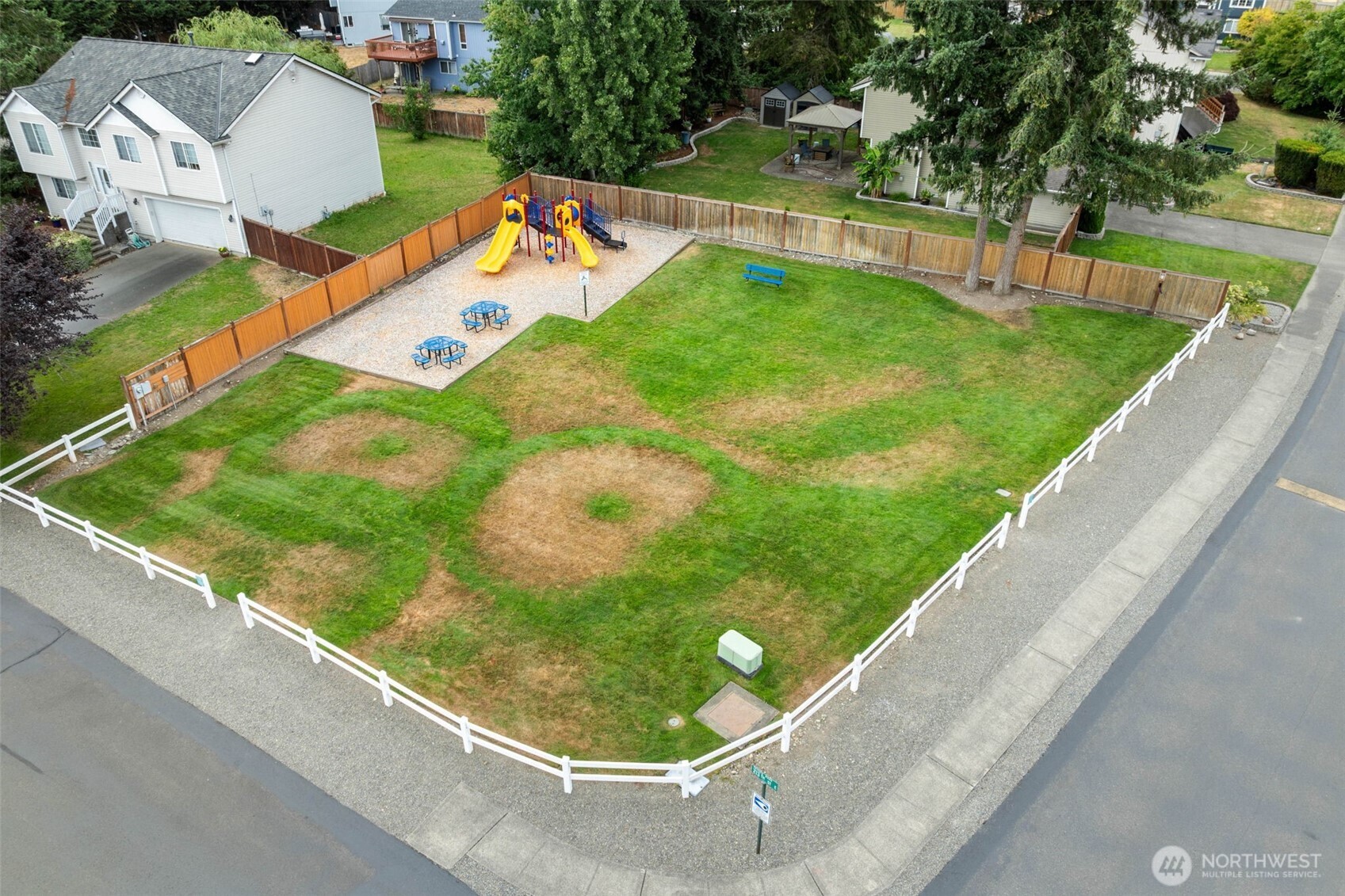 property viewer photo 33