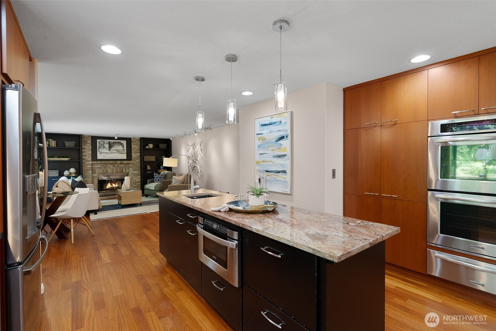 property viewer photo 14