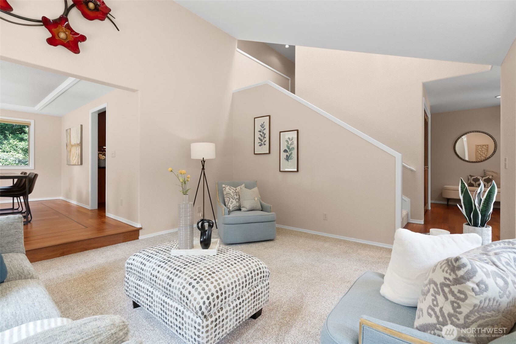 property viewer photo 18