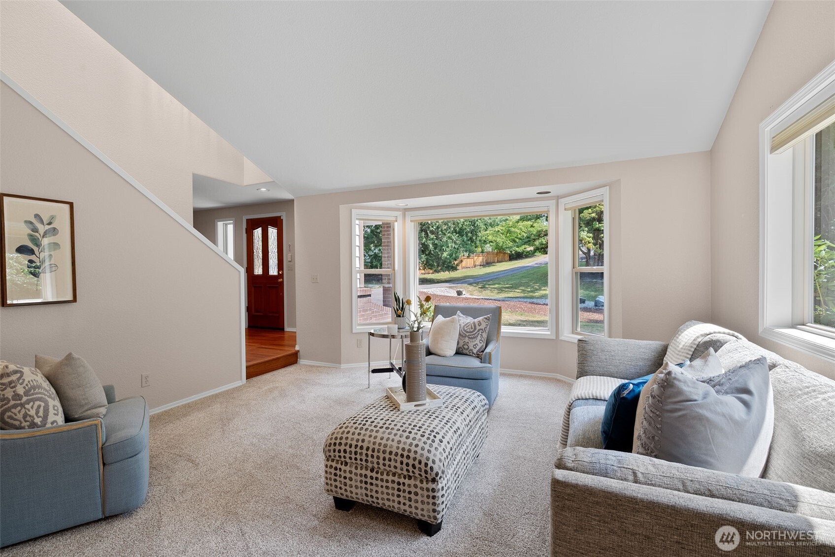 property viewer photo 19