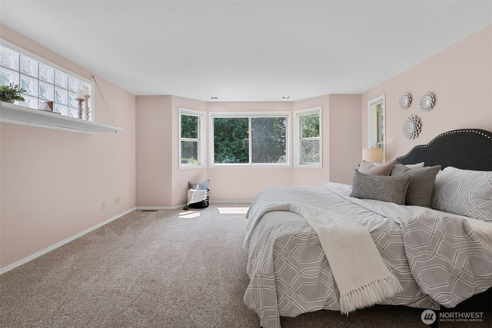 property viewer photo 29