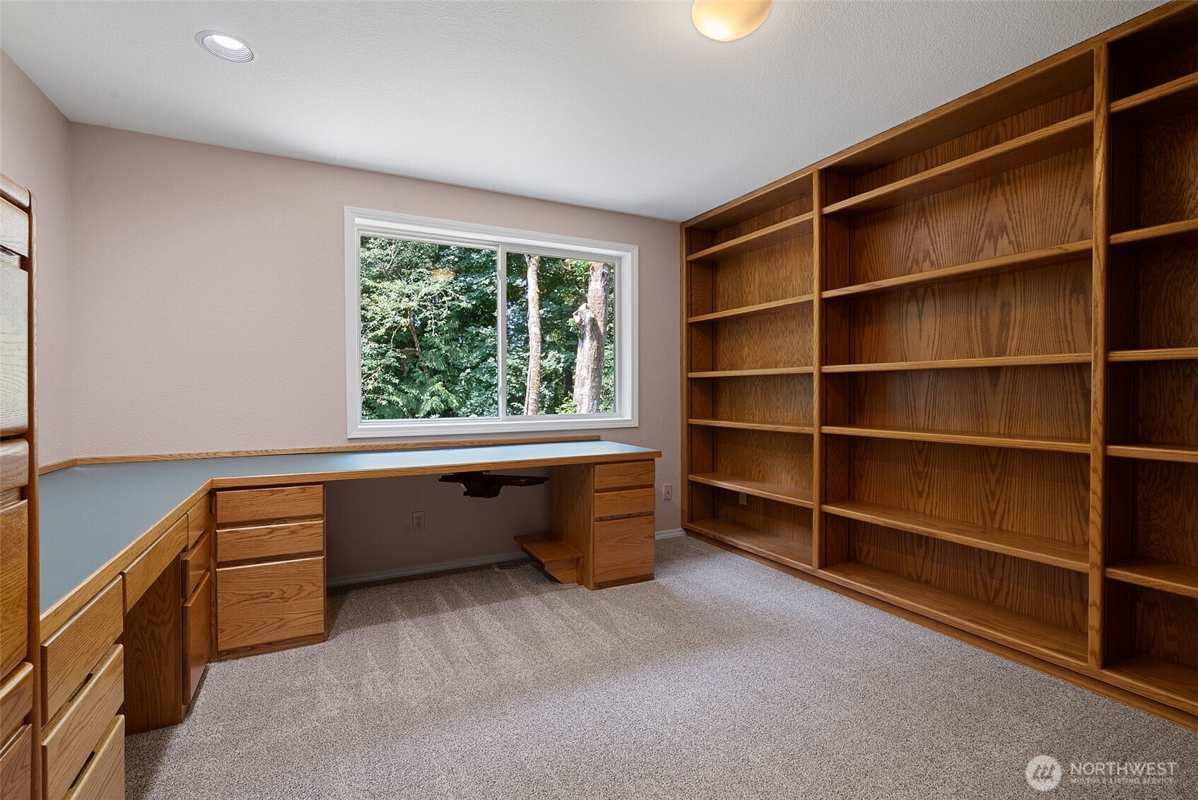 property viewer photo 32