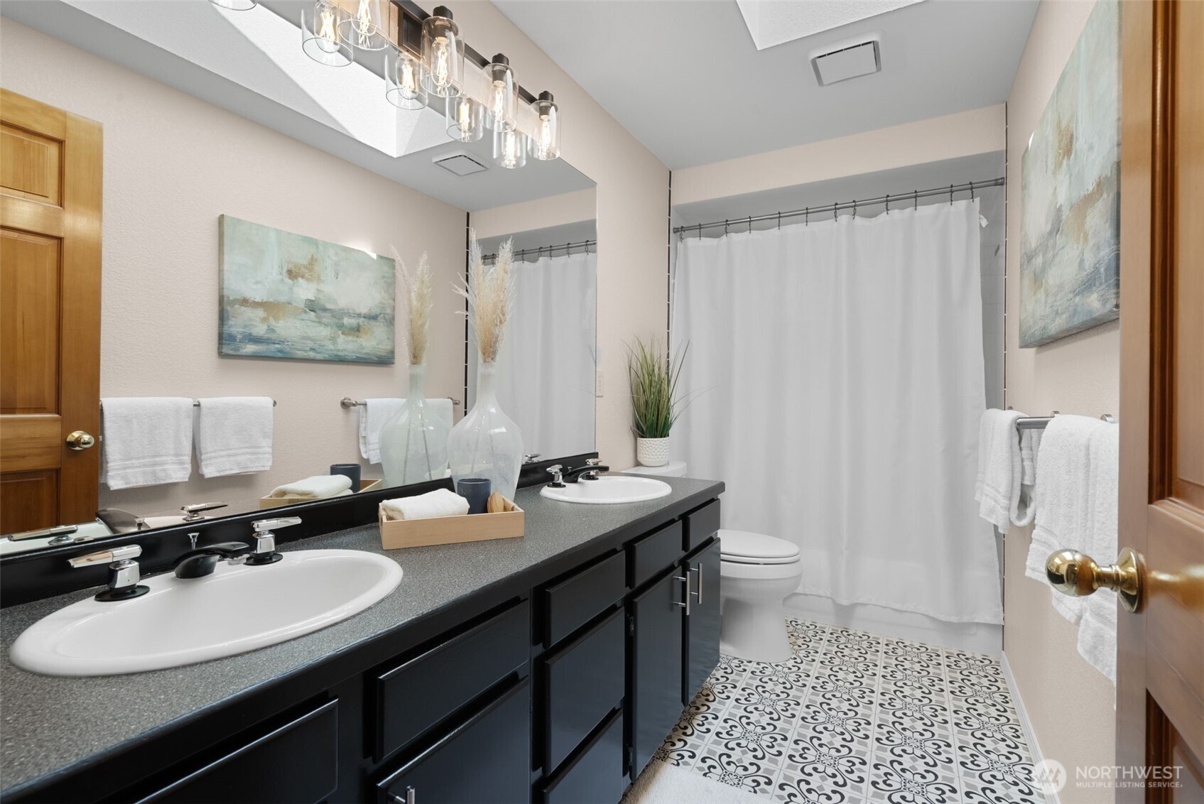 property viewer photo 33