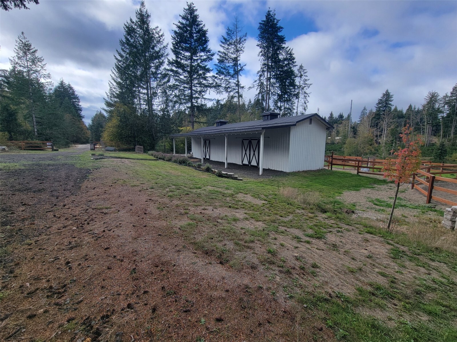 main property photo 25