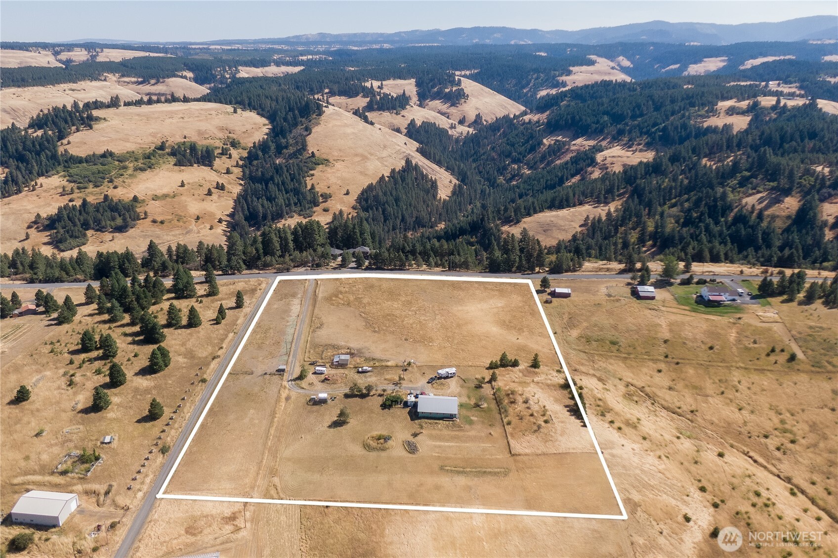 main property photo 0