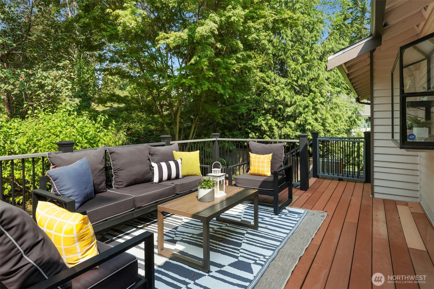 property viewer photo 14