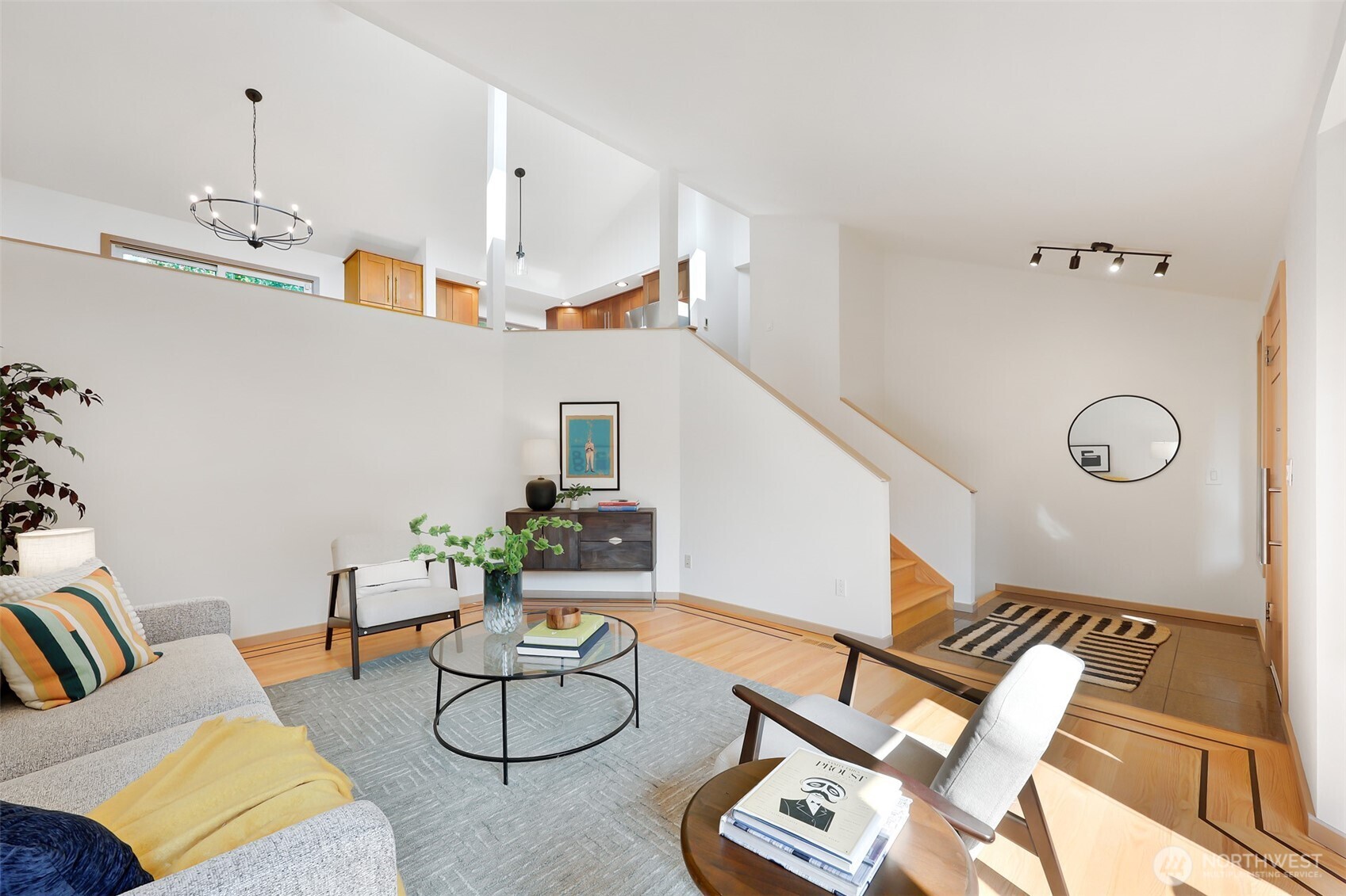 property viewer photo 6