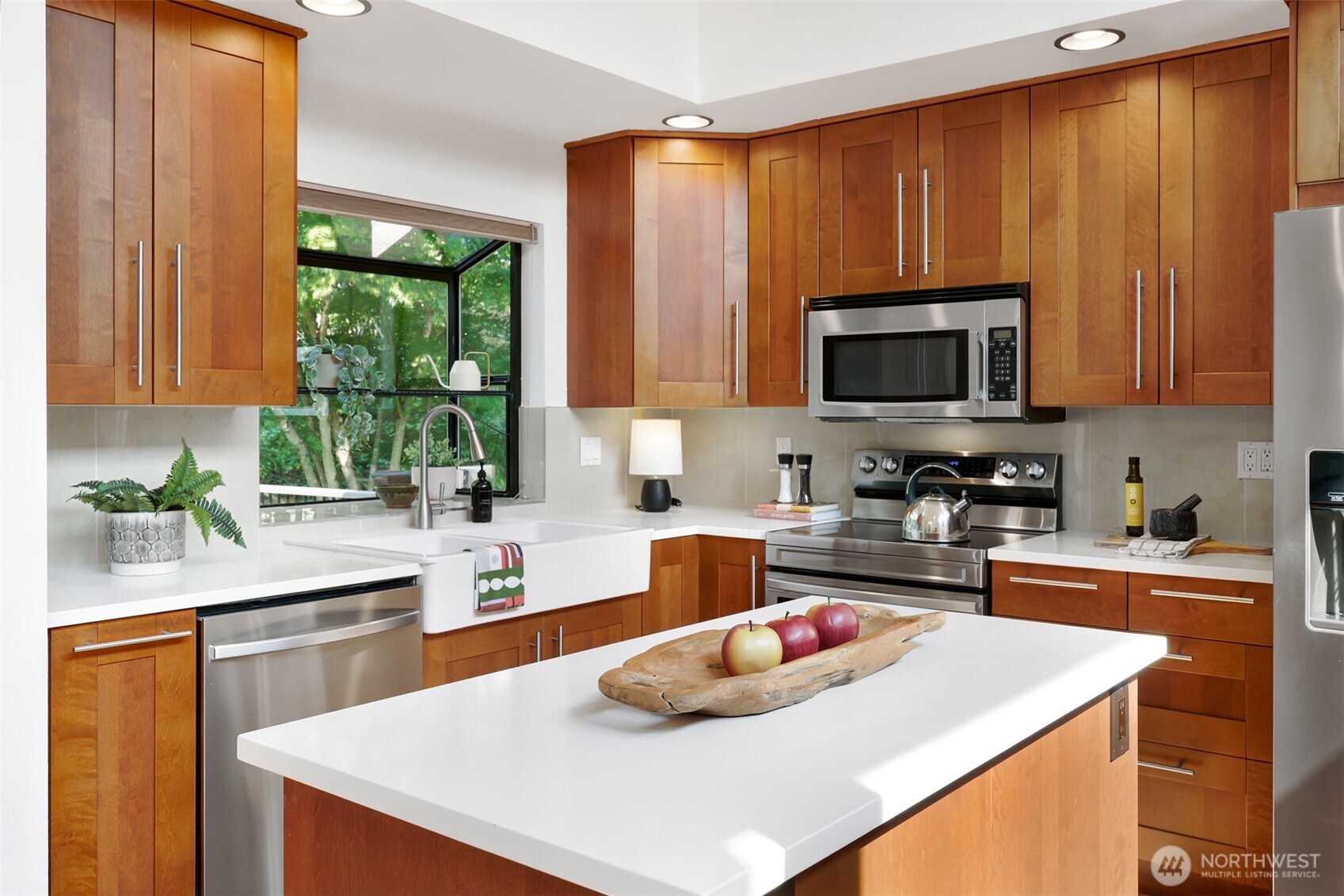 property viewer photo 8