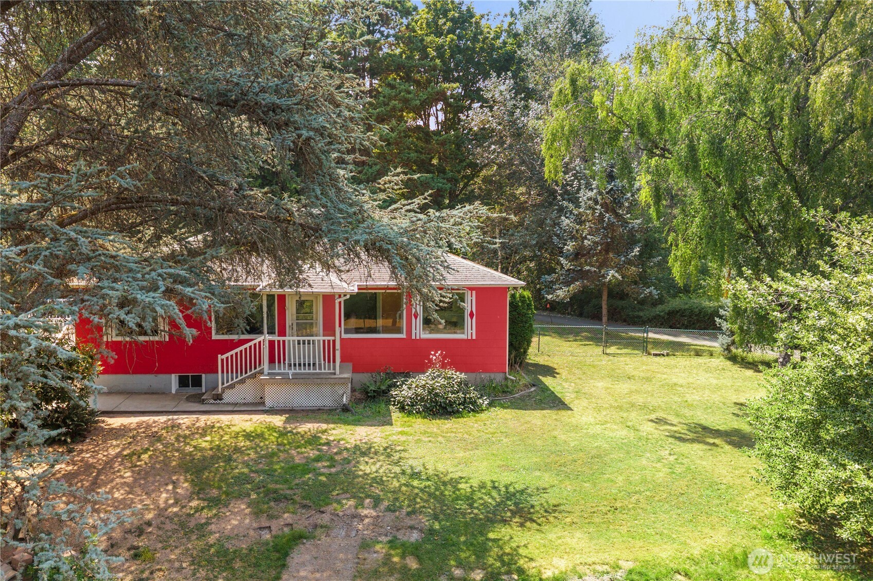 main property photo 1