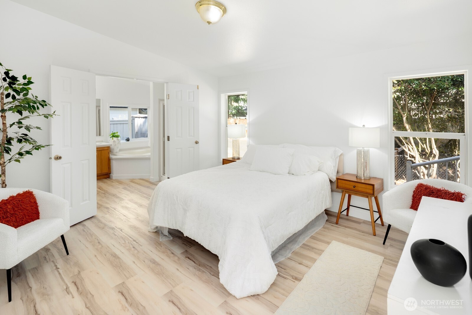 property viewer photo 13