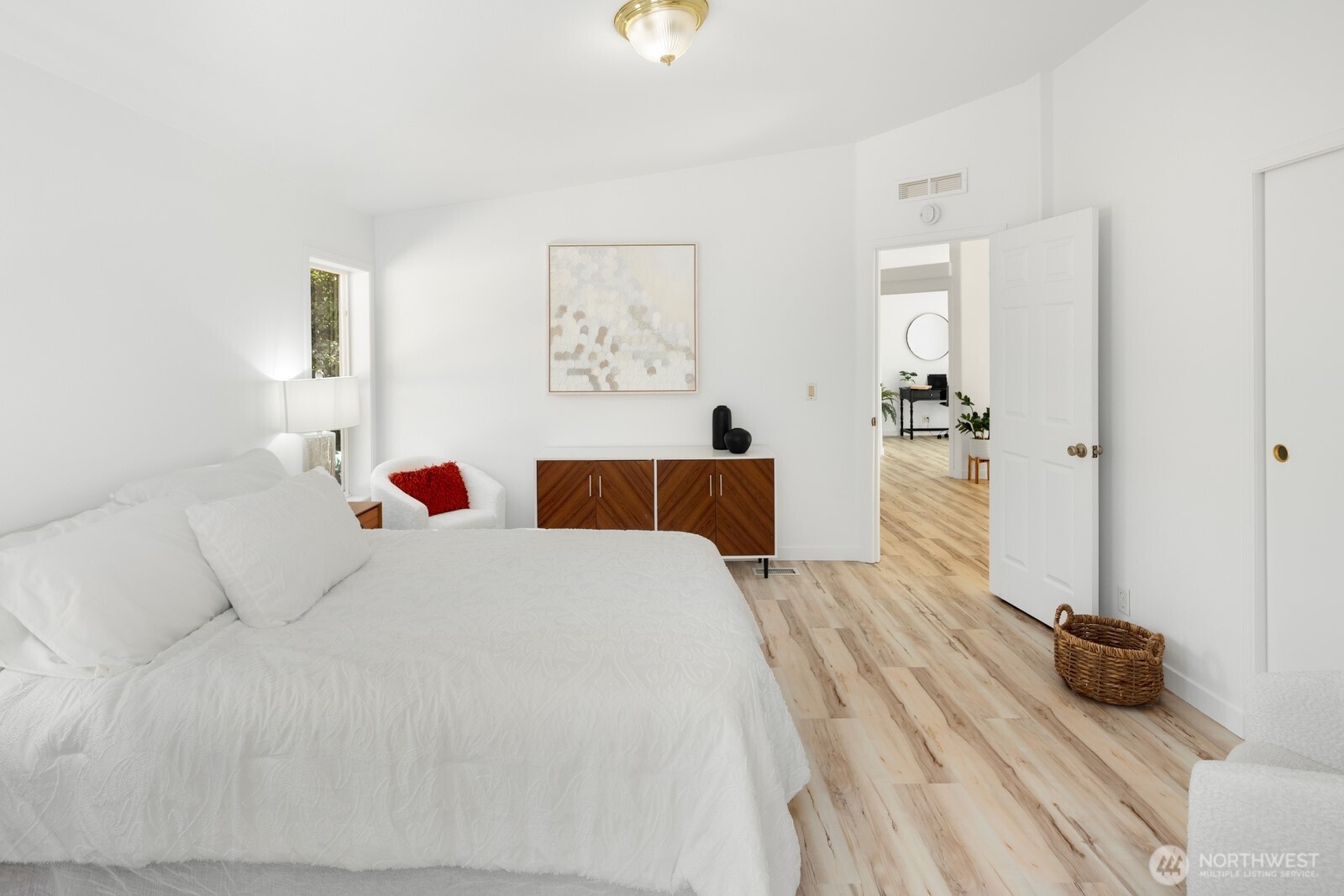 property viewer photo 14