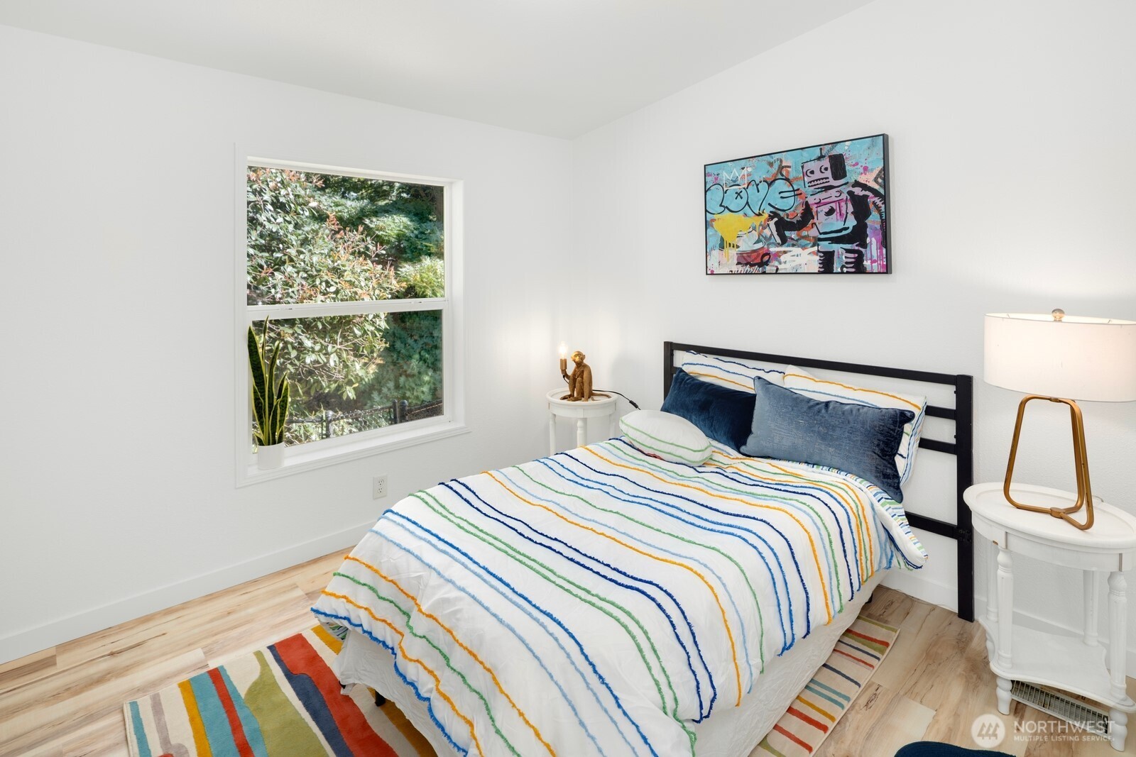 property viewer photo 21