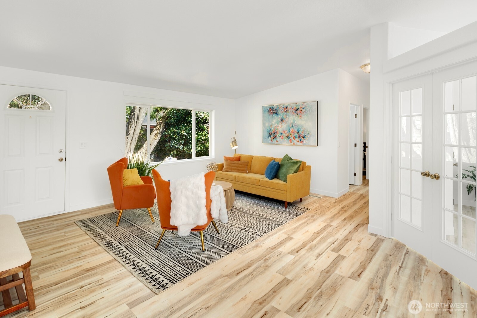 property viewer photo 3