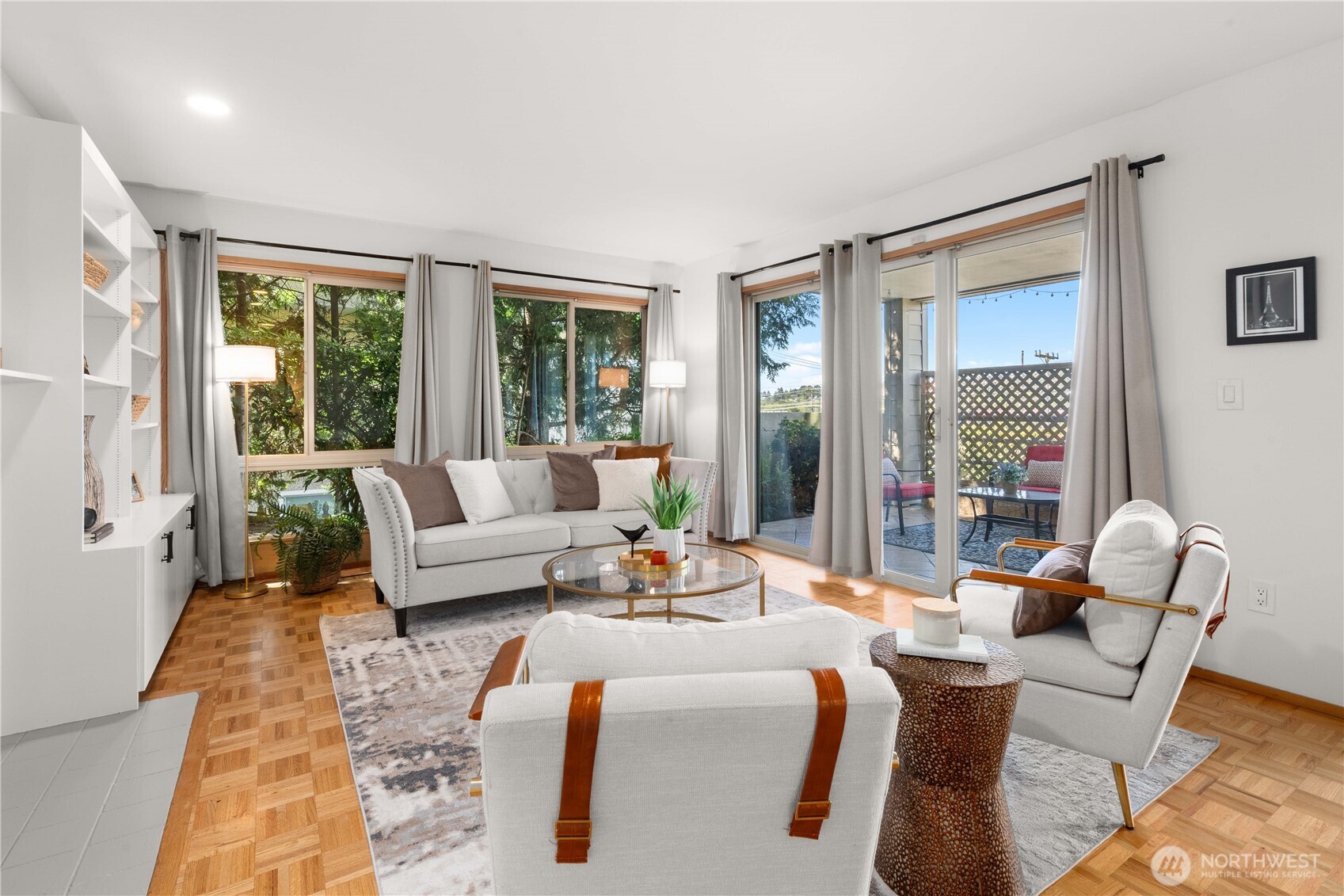 property viewer photo 12