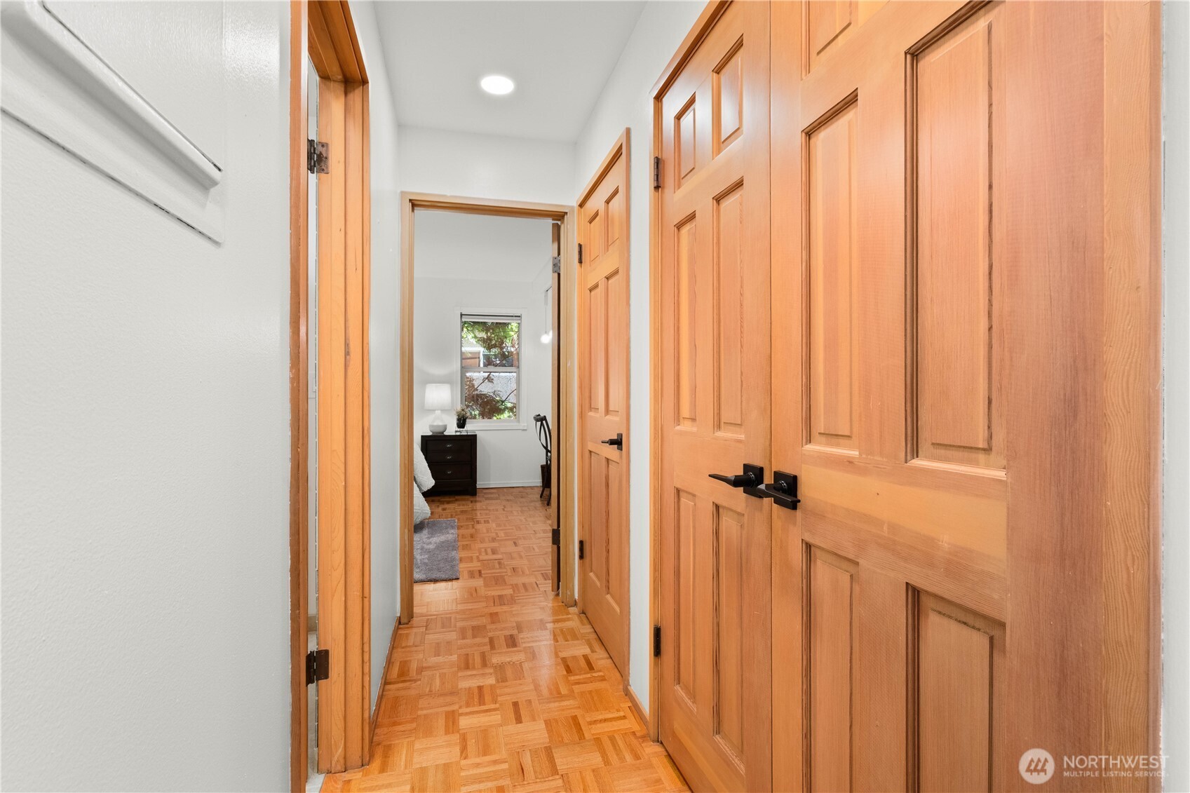 property viewer photo 14