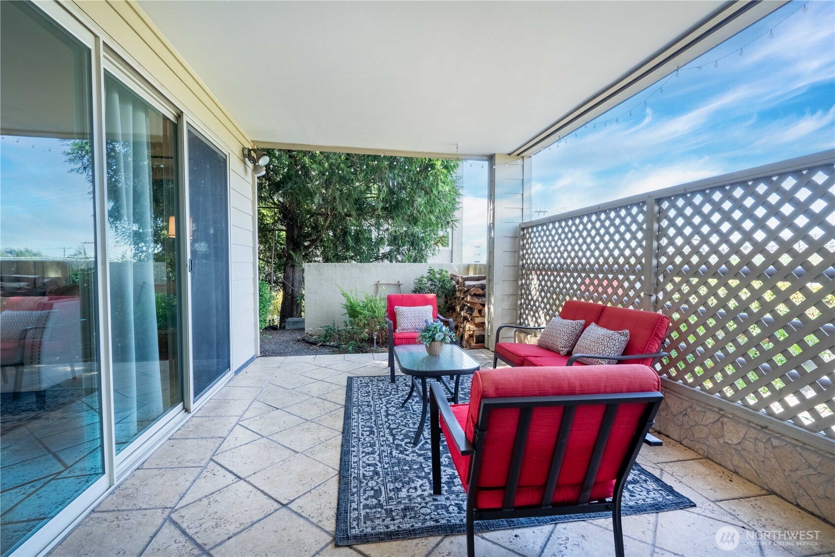 property viewer photo 23