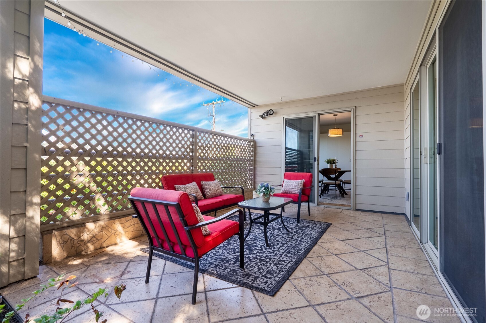 property viewer photo 25