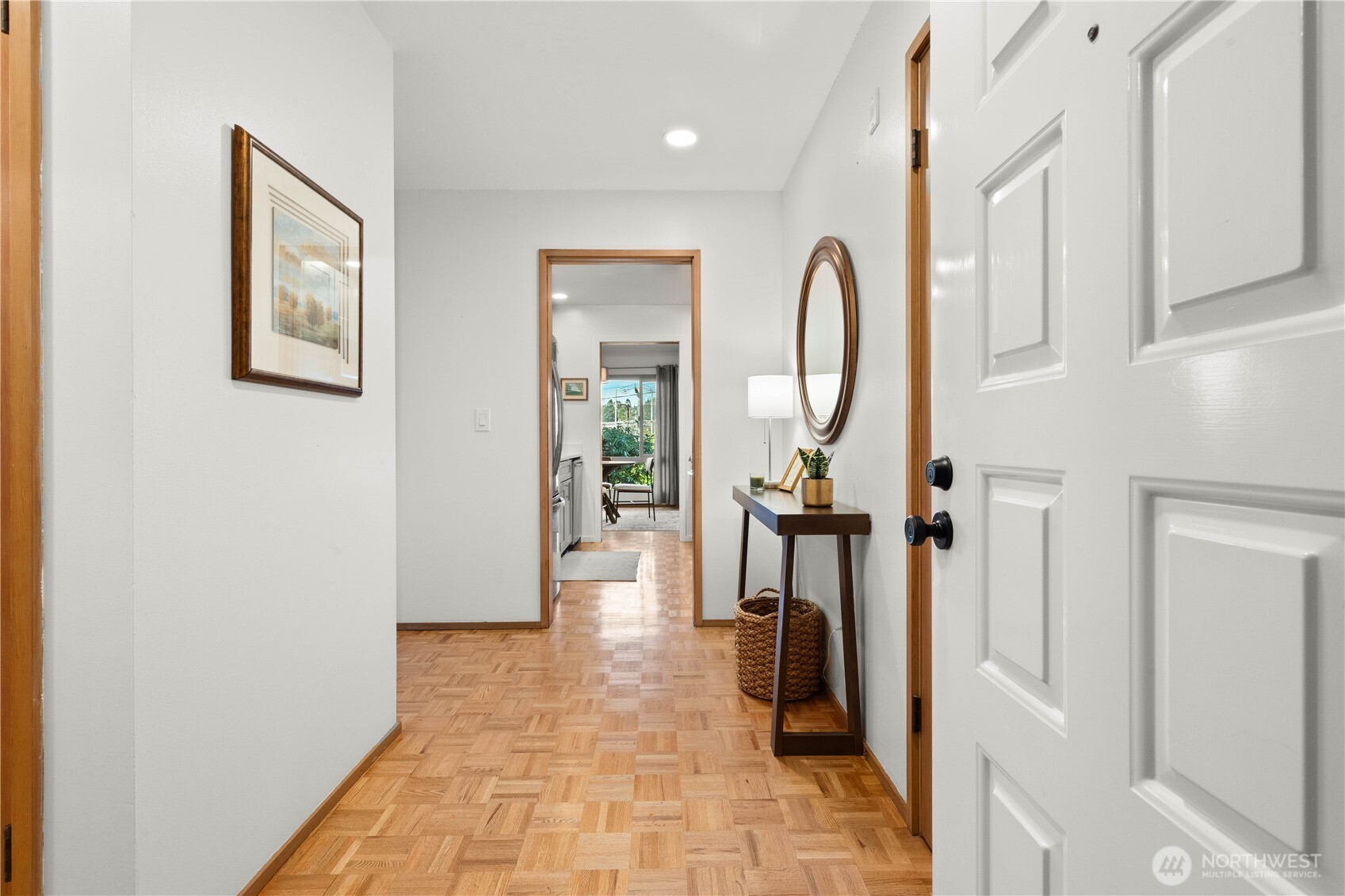 property viewer photo 4