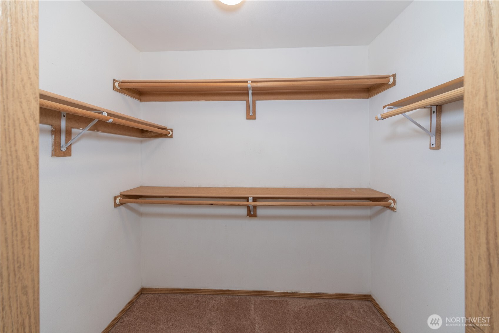 property viewer photo 19