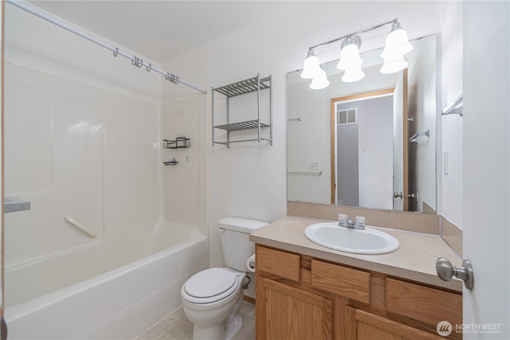 property viewer photo 26
