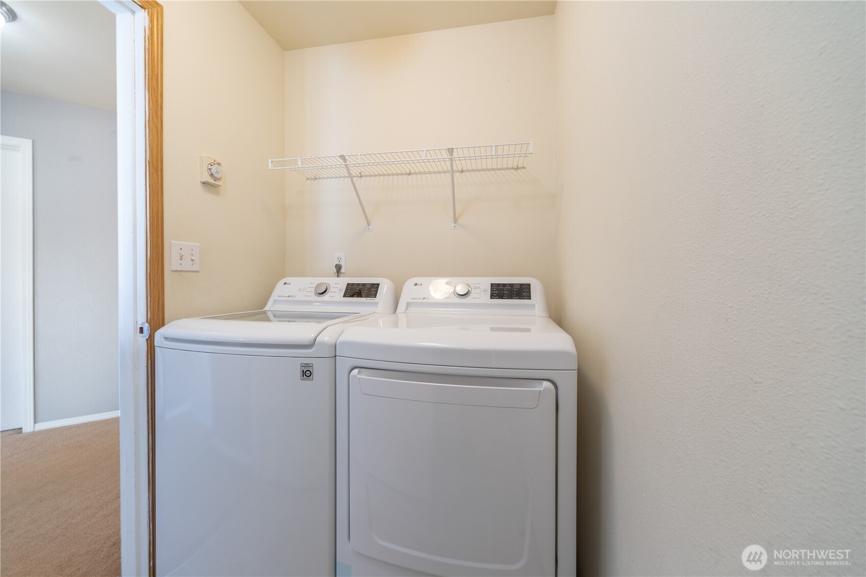 property viewer photo 27