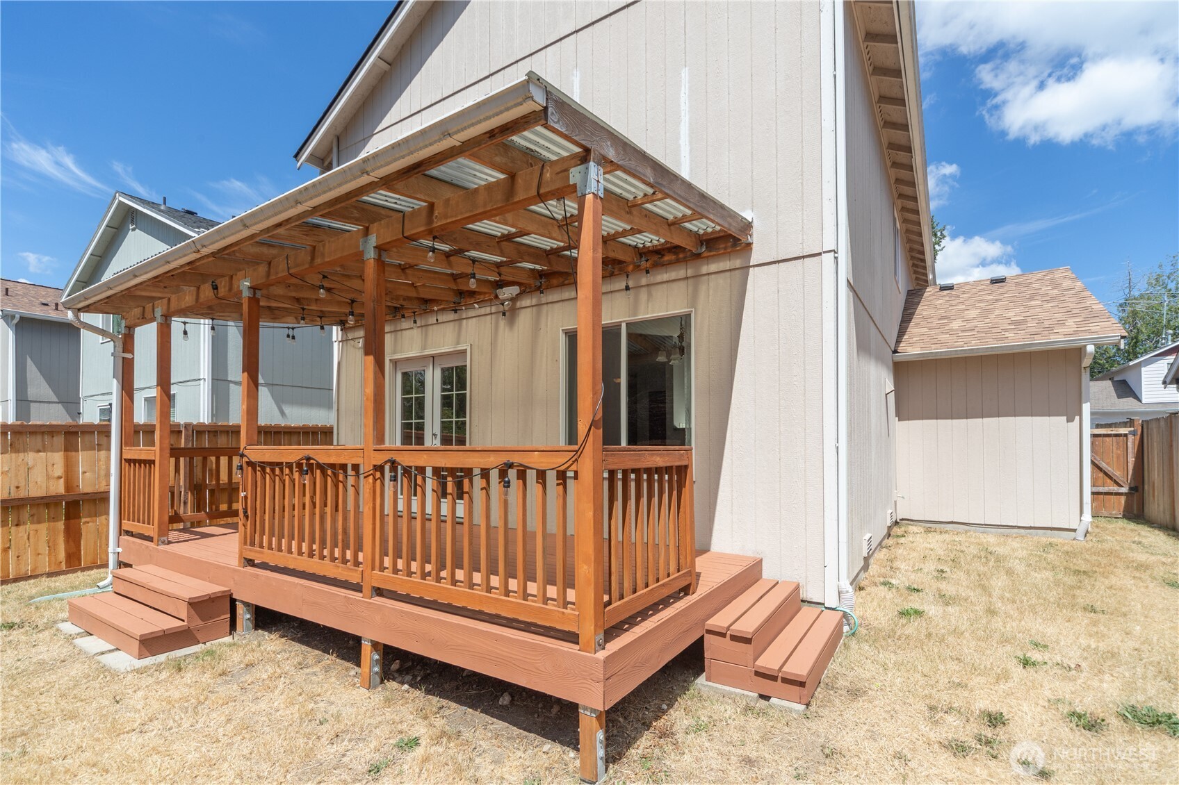 property viewer photo 32