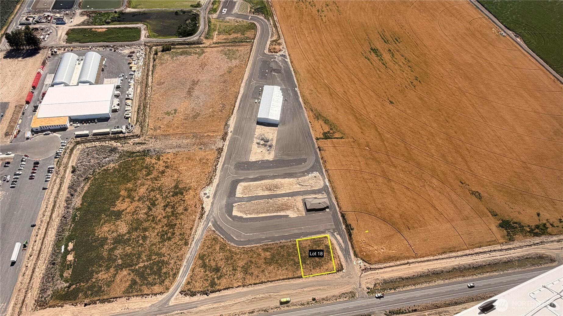 main property photo 4