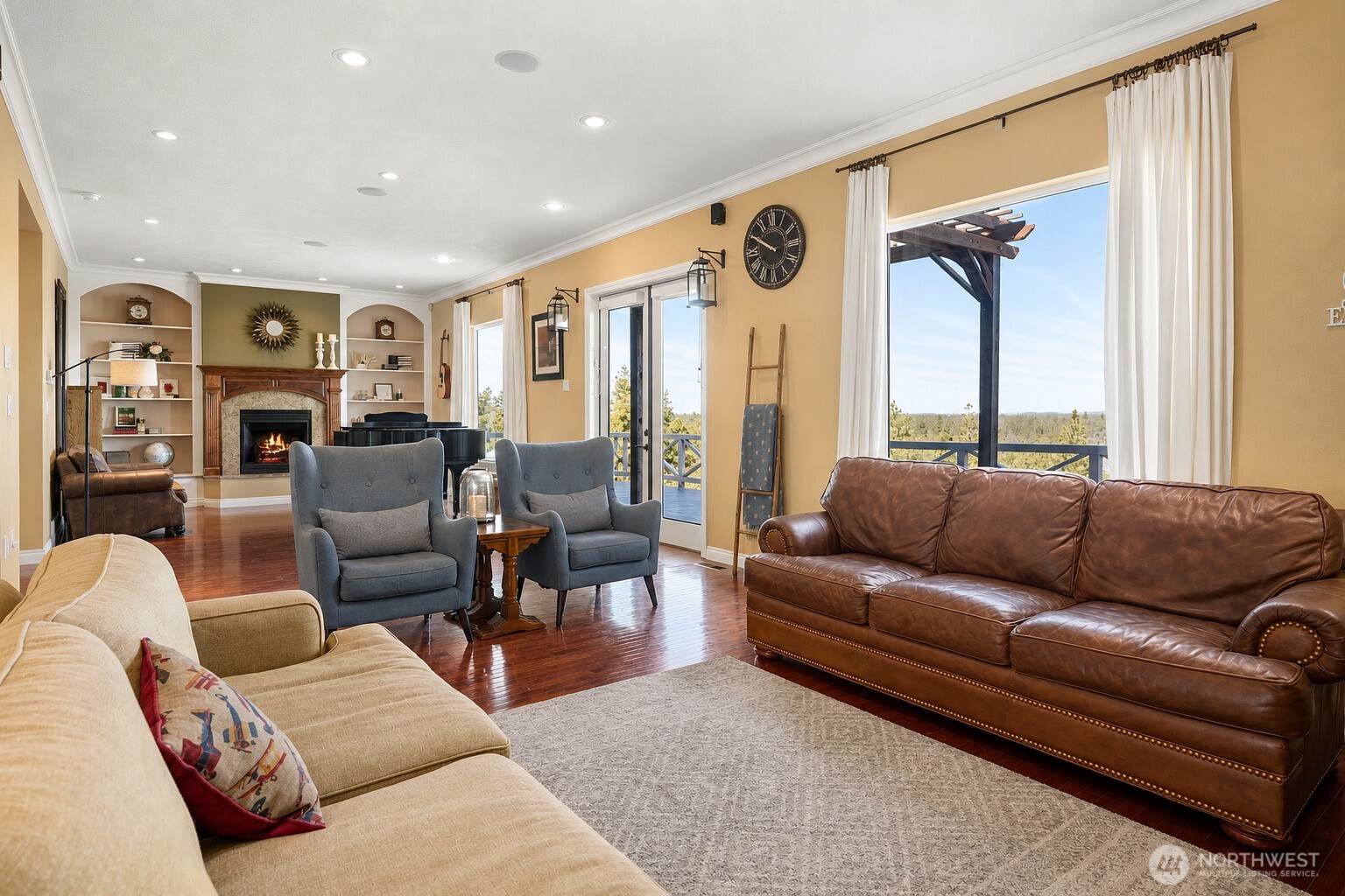 main property photo 5