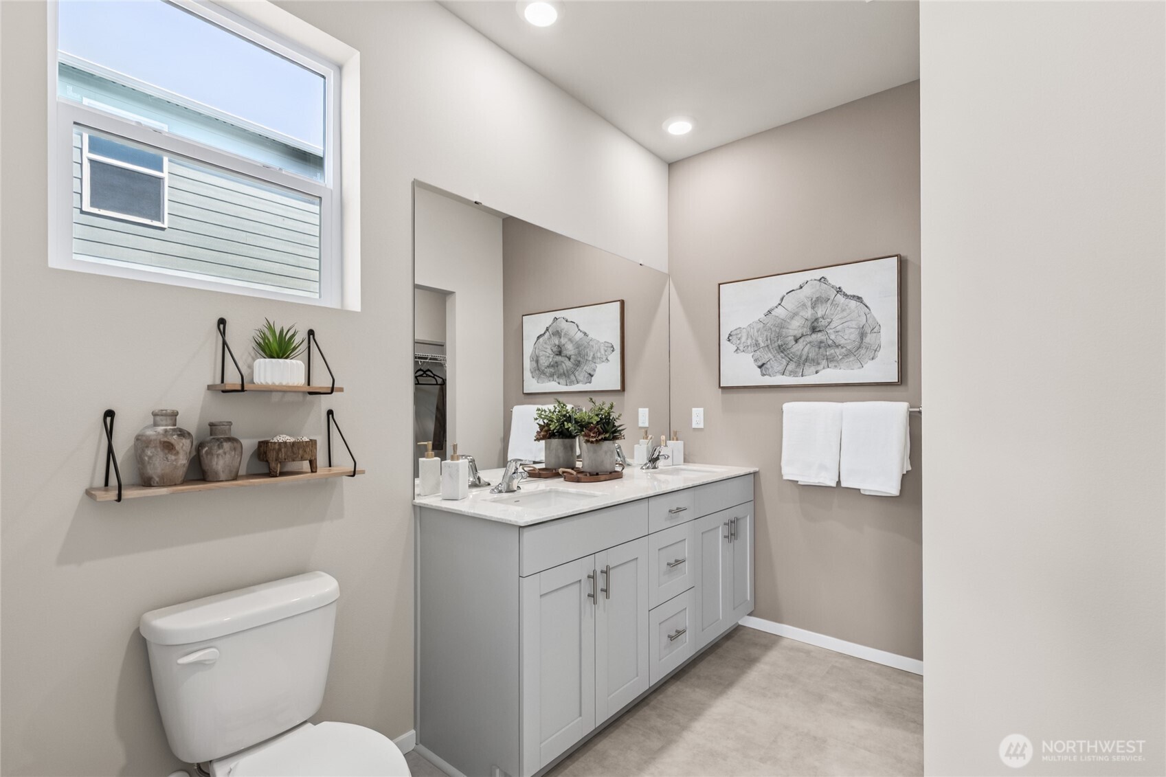 property viewer photo 11