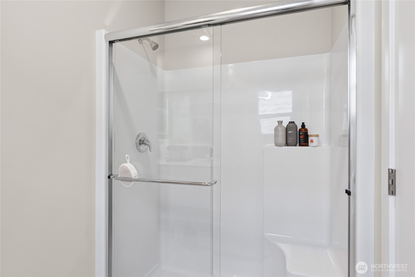 property viewer photo 12