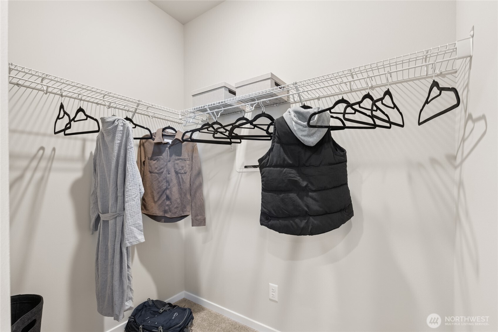 property viewer photo 13