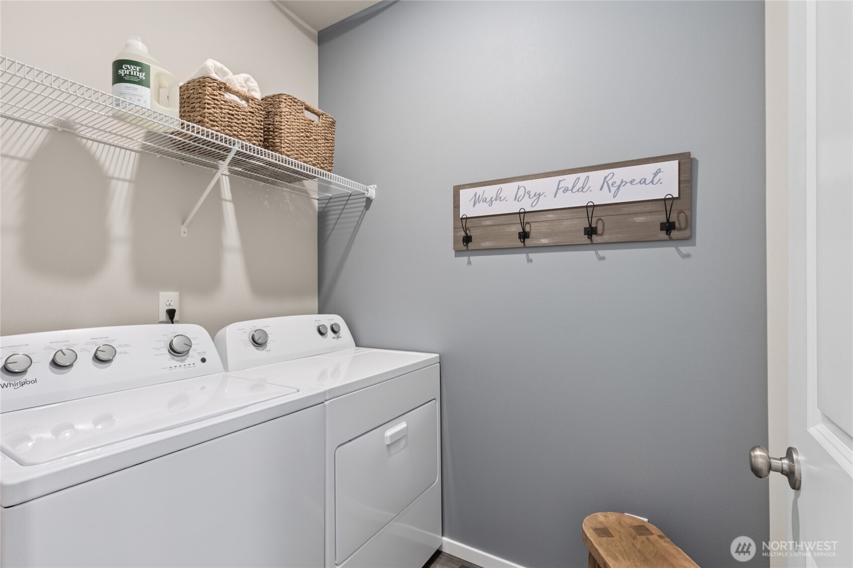 property viewer photo 17