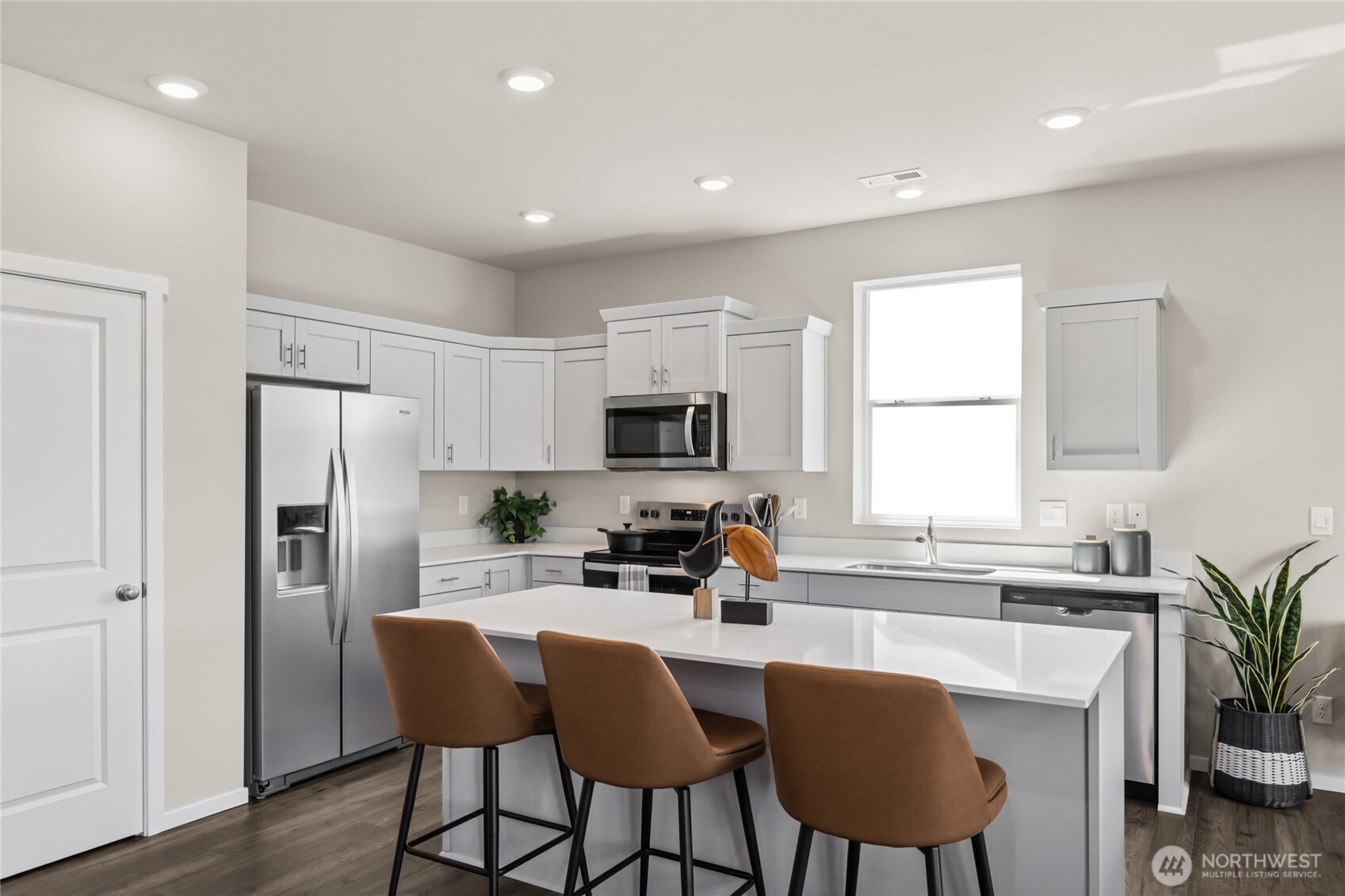 property viewer photo 19