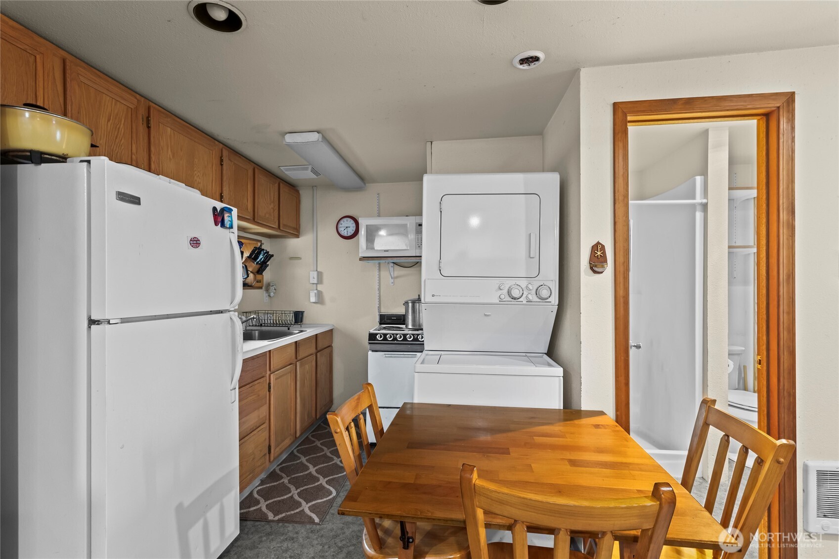 property viewer photo 20