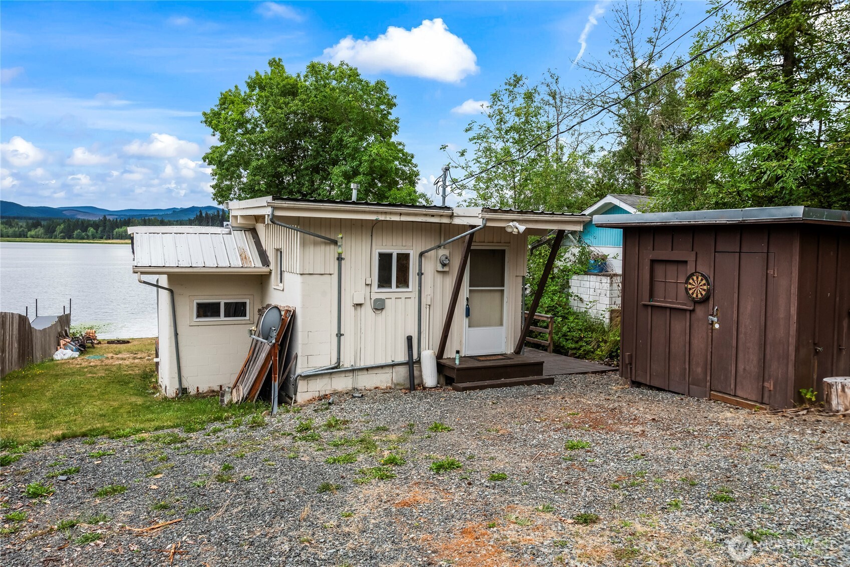 property viewer photo 7