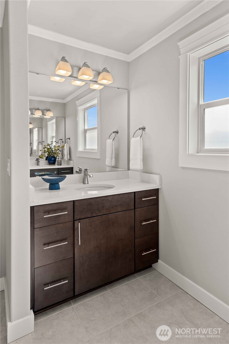 property viewer photo 26
