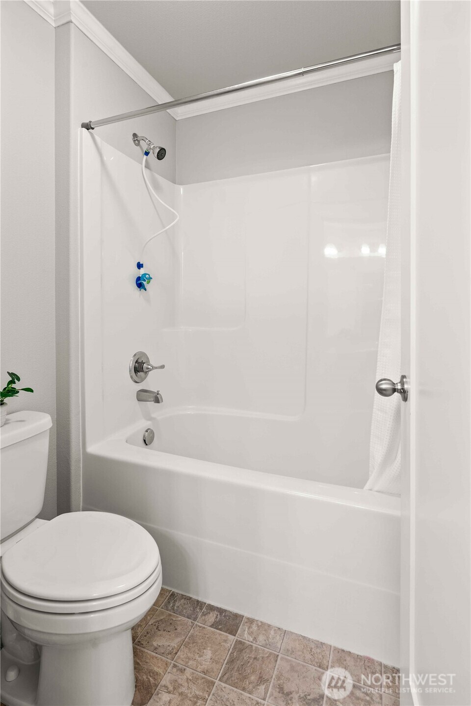 property viewer photo 32