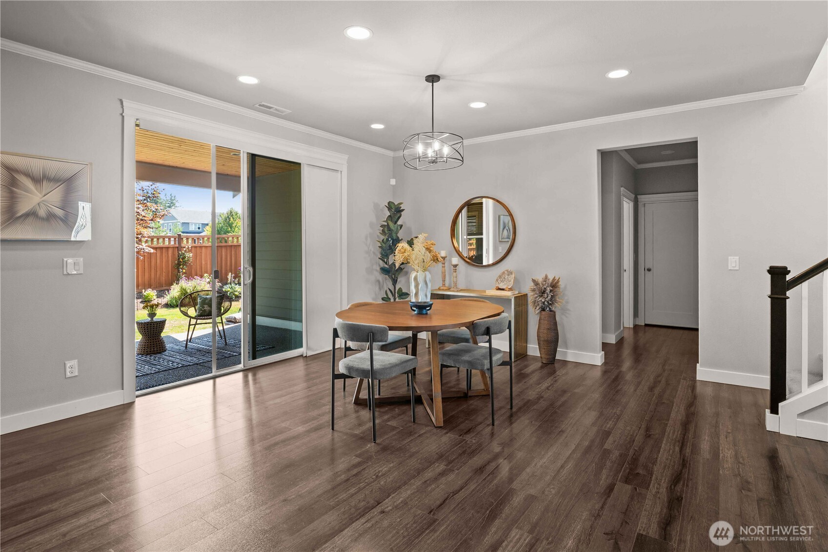 property viewer photo 5