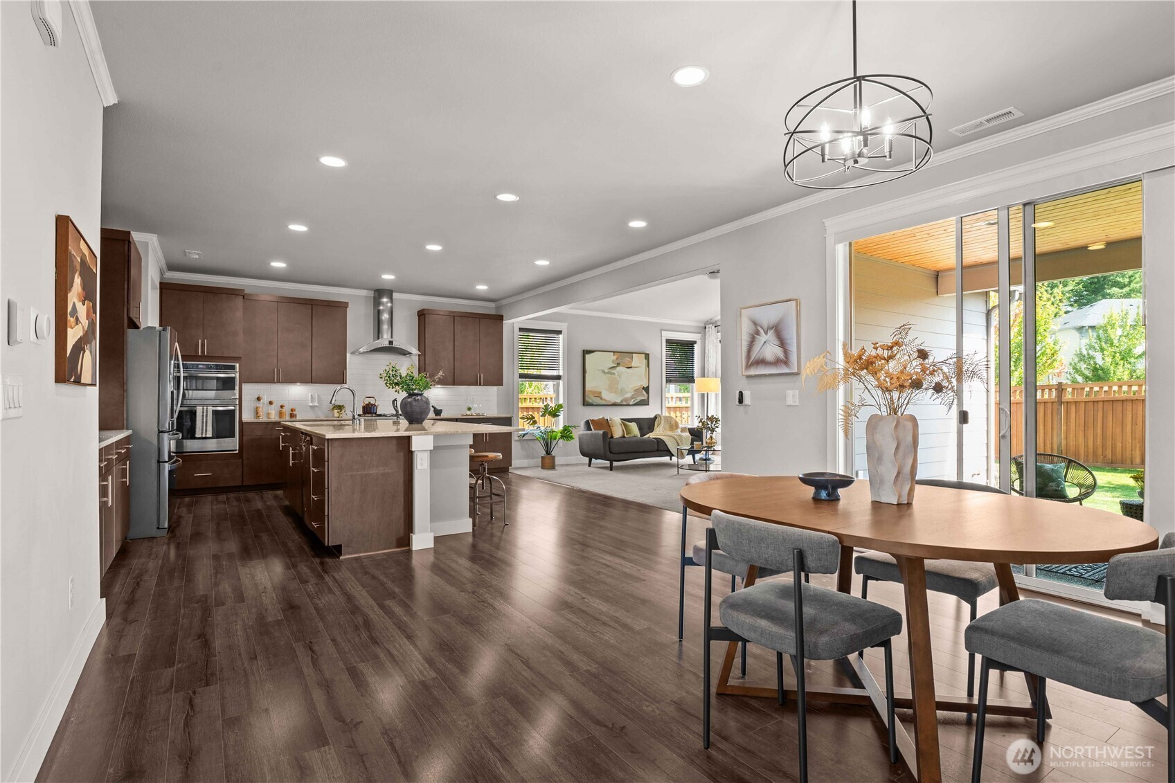 property viewer photo 6