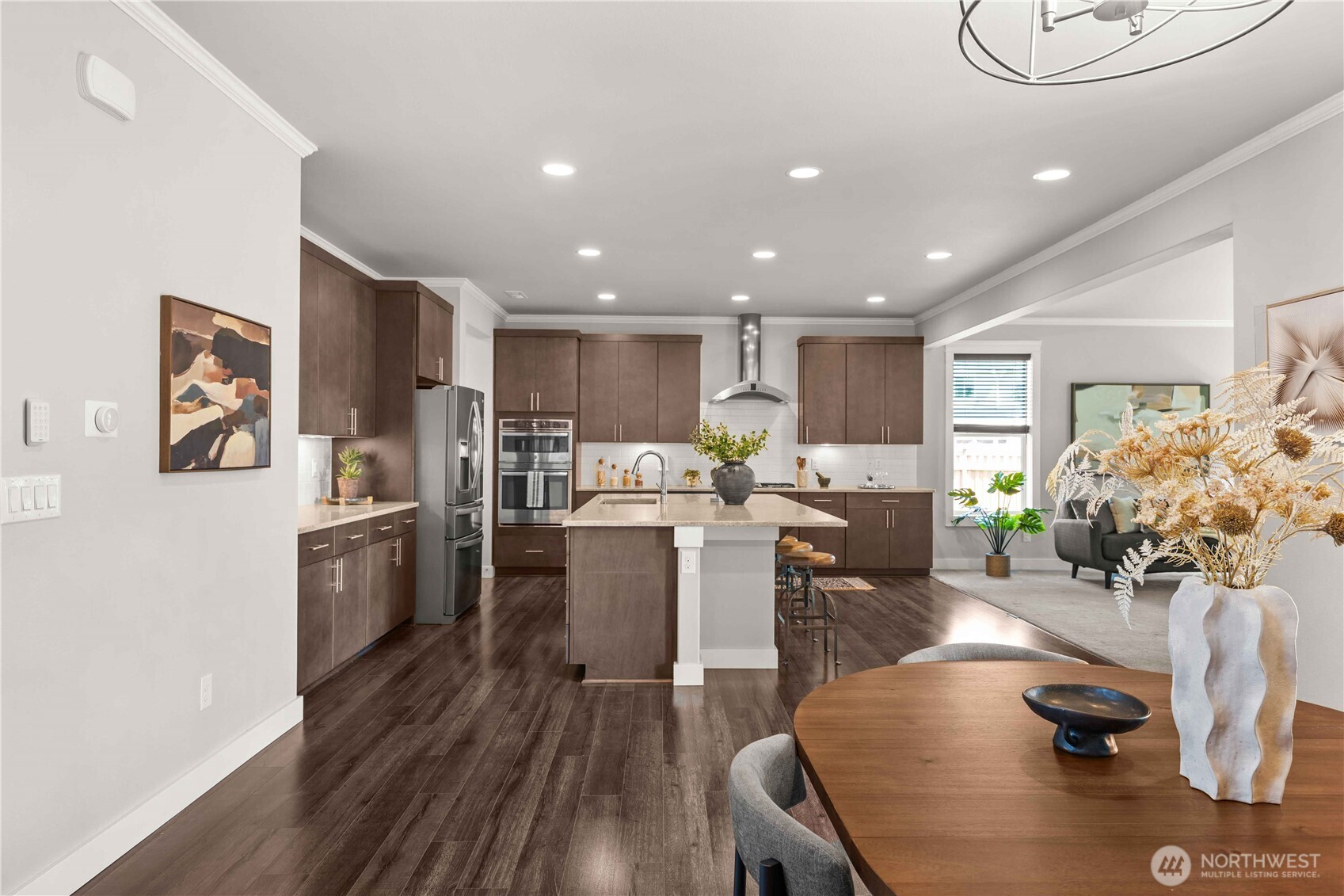 property viewer photo 7