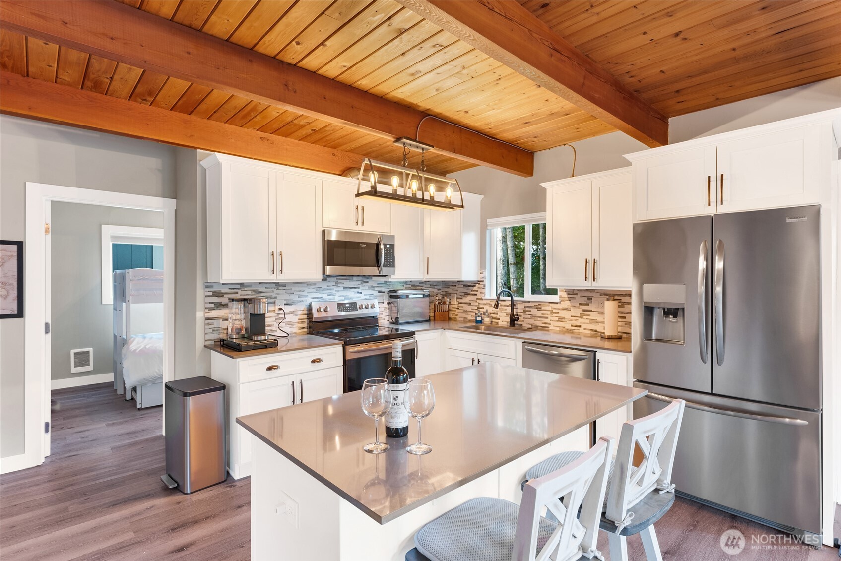 property viewer photo 5