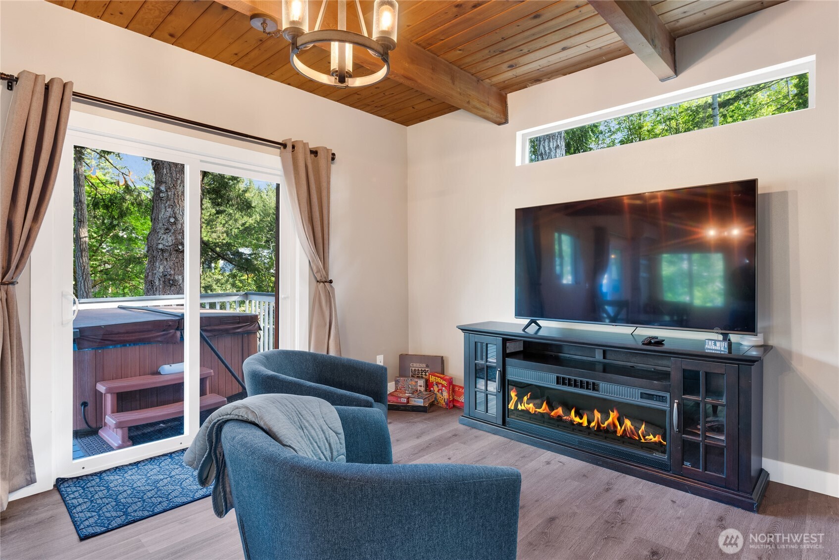 property viewer photo 7