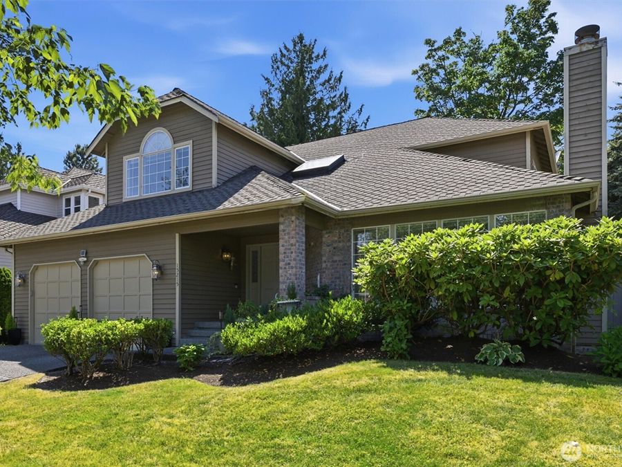 15215 92nd Pl NE