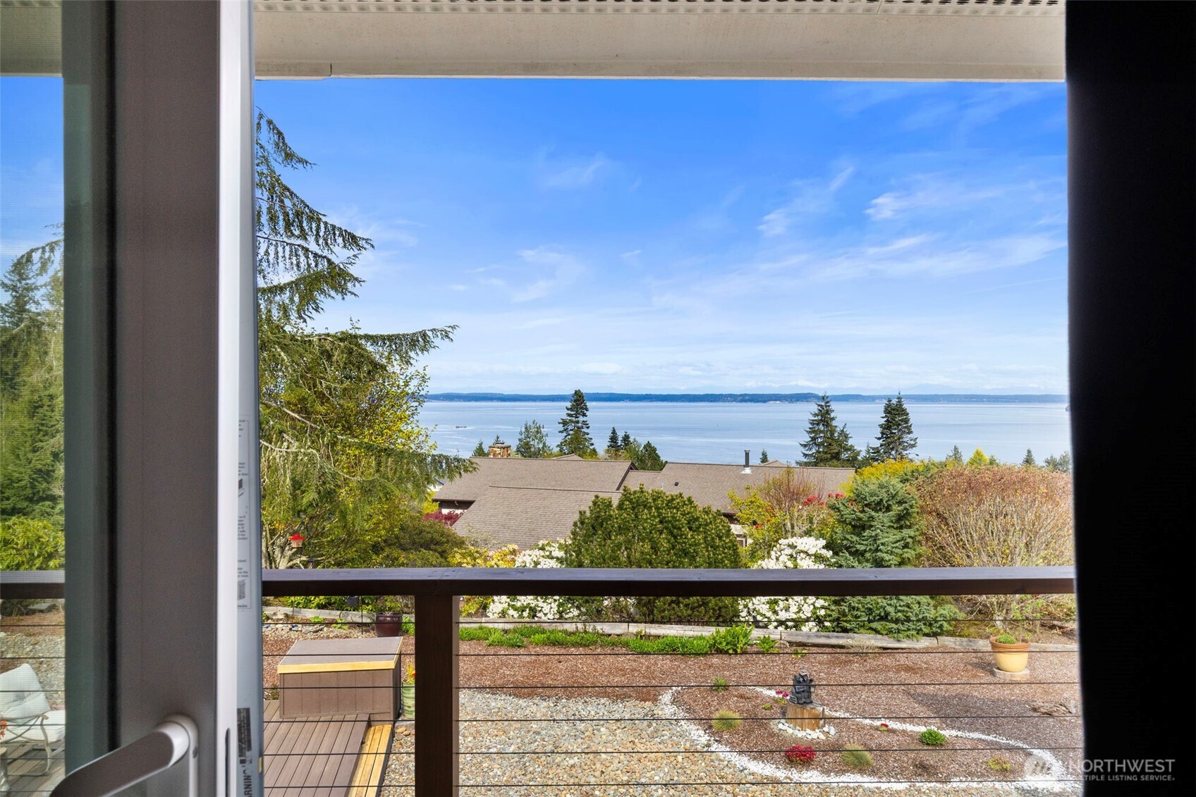 property viewer photo 19