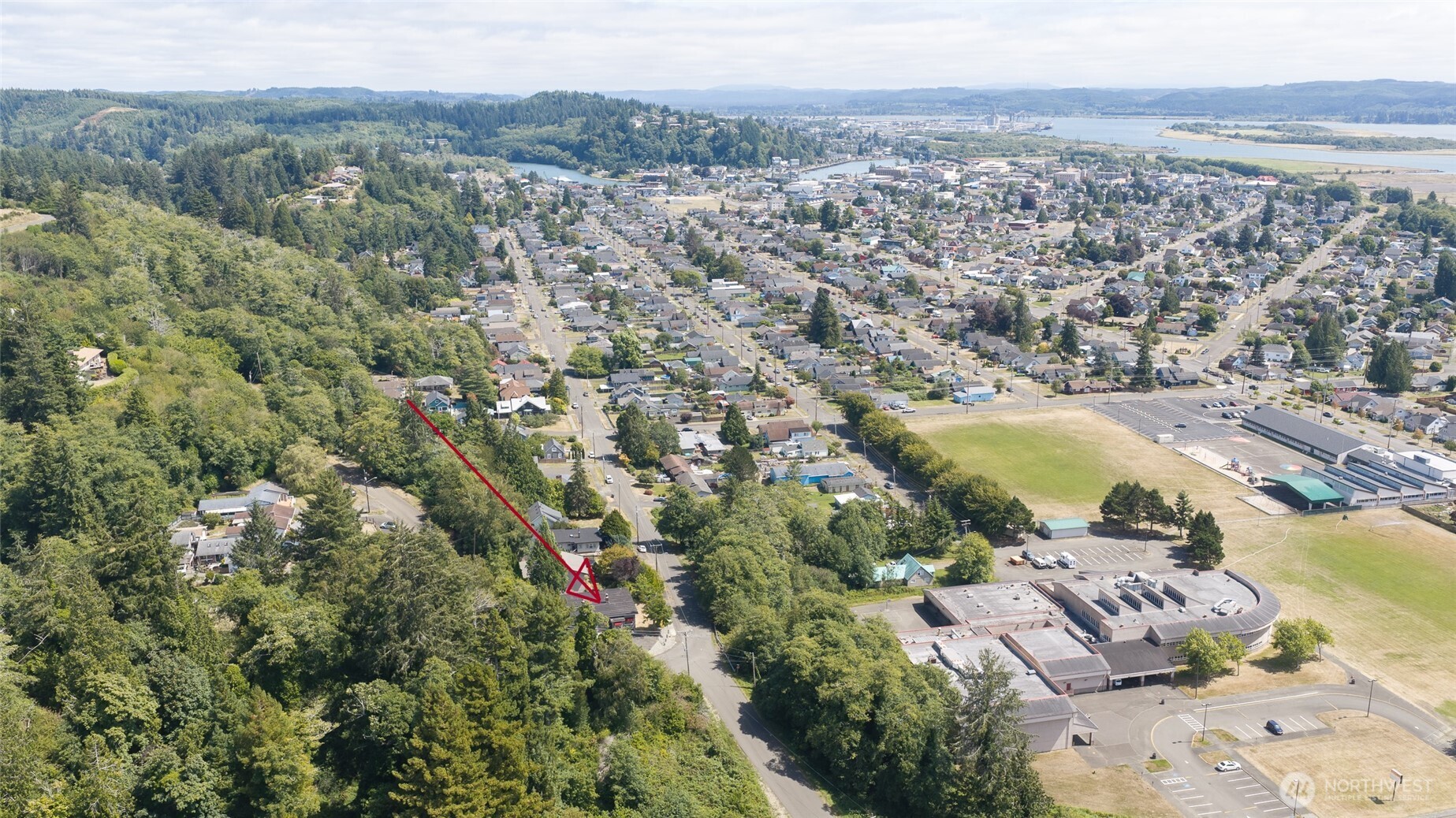 main property photo 38