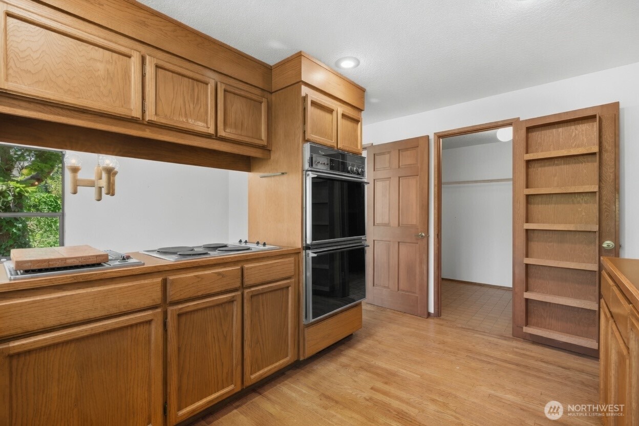 property viewer photo 12