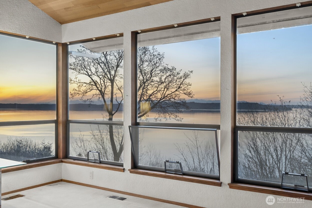 property viewer photo 2