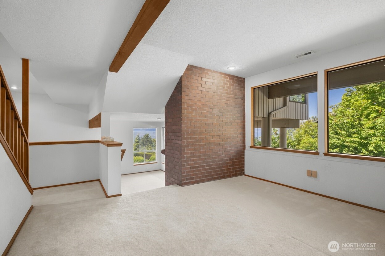 property viewer photo 20